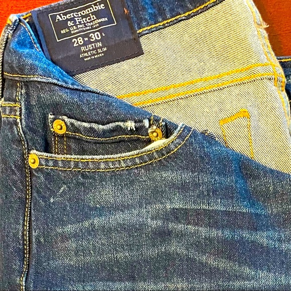 Abercrombie Jeans - Picture 2 of 3
